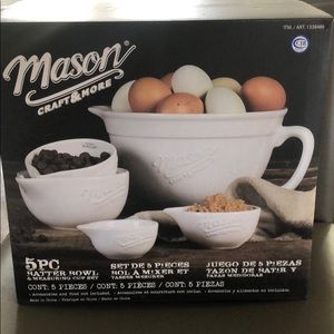 Mason batter bowl and measuring cup set